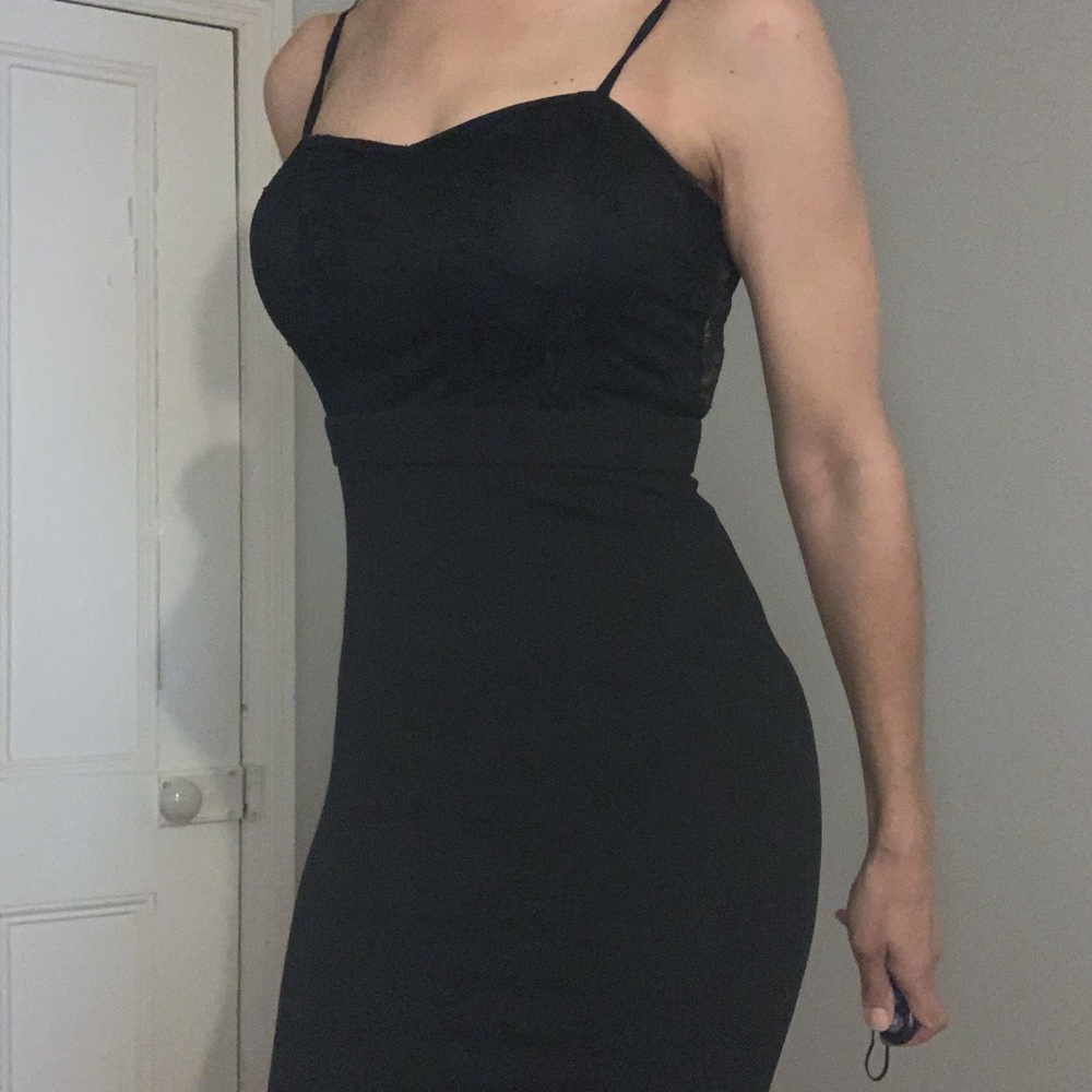 Windsor full length black gown